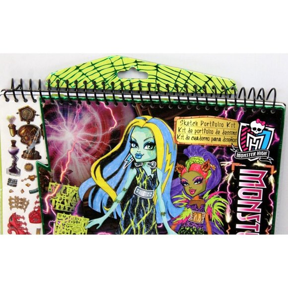 Monster High Freaky Fusion Sketch Portfolio Kit Book Fashion Design Art Stickers - Picture 2 of 11